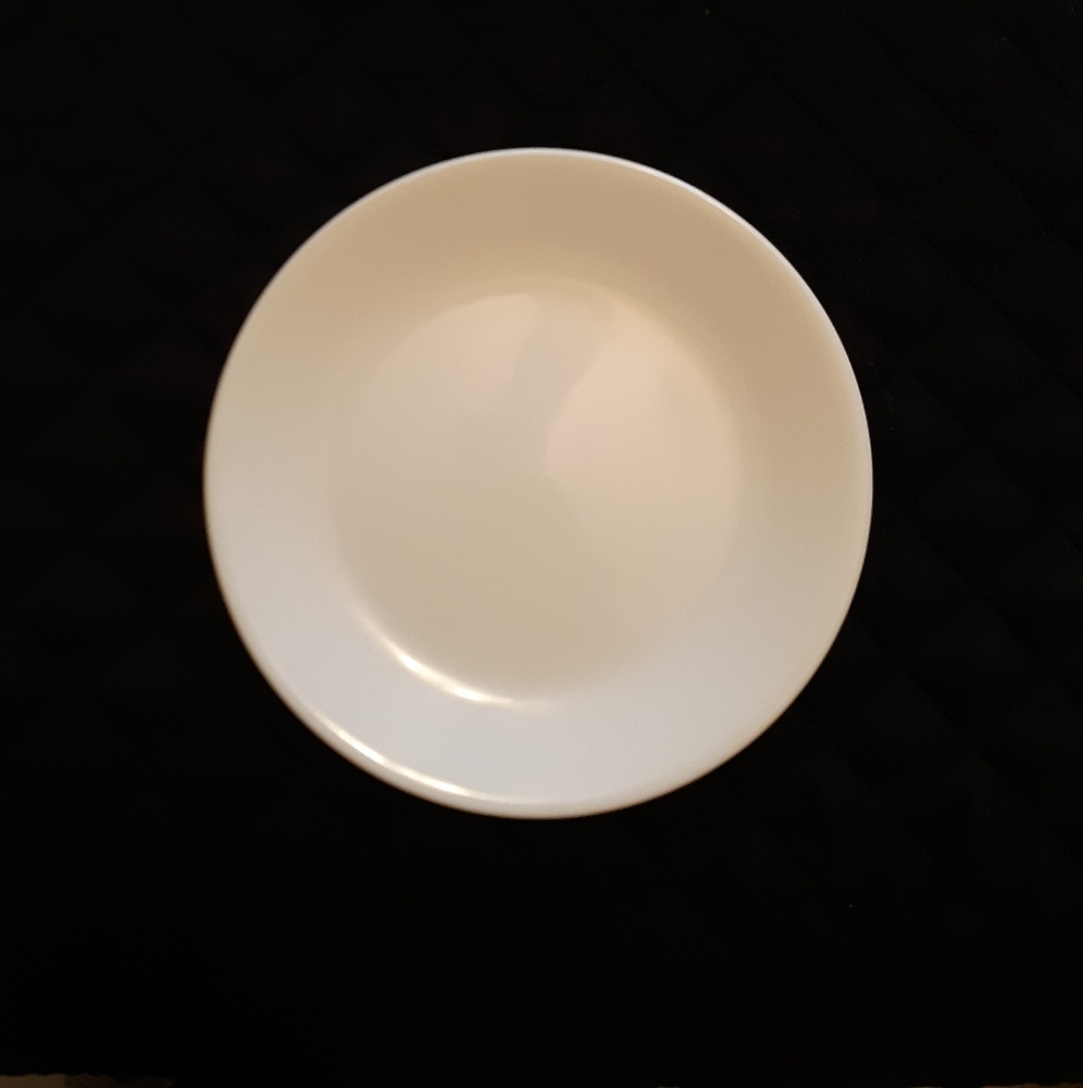FOUR Corelle by CORNING, Original White Salad Plates.
